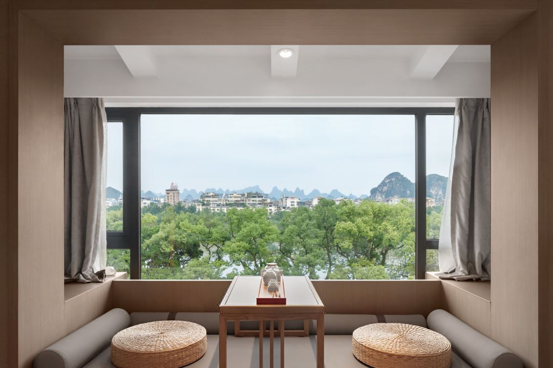 When choosing a hotel in the center of Guilin, which one should you pick？These four are all great choices!